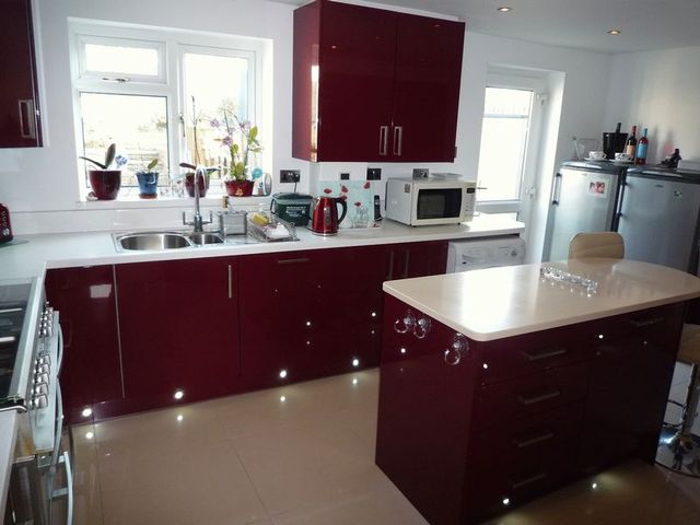  Image of 4 bedroom Detached house for sale in Murlande Way Rhoose Barry CF62 at Murlande Way  Rhoose, CF62 3HN