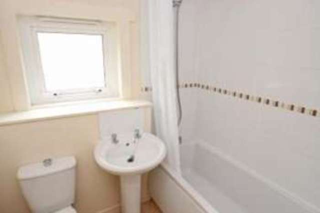  Image of 2 bedroom Flat for sale in Nelson Place Ayr KA8 at Ayr South Ayrshire New Prestwick, KA8 8JW