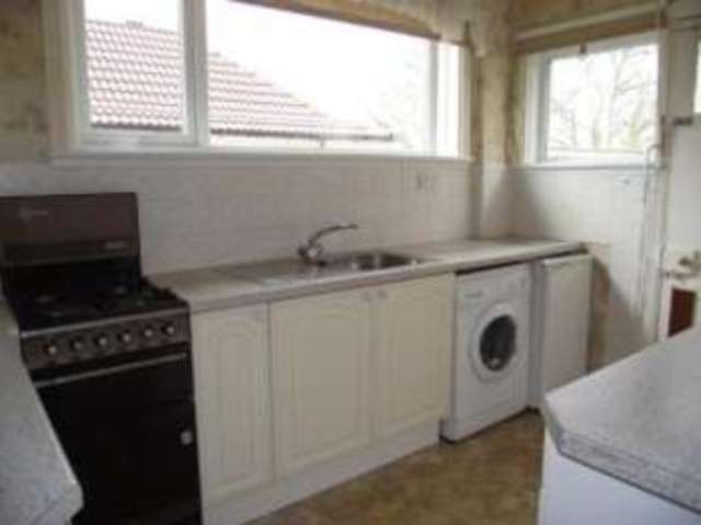  Image of 4 bedroom Bungalow for sale in Nethercliffe Avenue Glasgow G44 at Netherlee Glasgow Clarkston, G44 3UJ