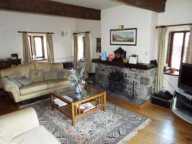  Image of 4 bedroom Barn Conversion for sale in New Mills High Peak SK22 at High Peak Derbyshire Low Leighton, SK22 4QJ