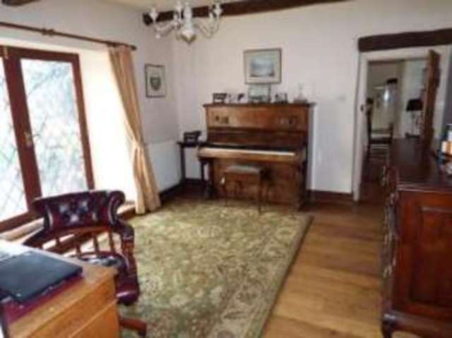 Image of 4 bedroom Barn Conversion for sale in New Mills High Peak SK22 at High Peak Derbyshire Low Leighton, SK22 4QJ