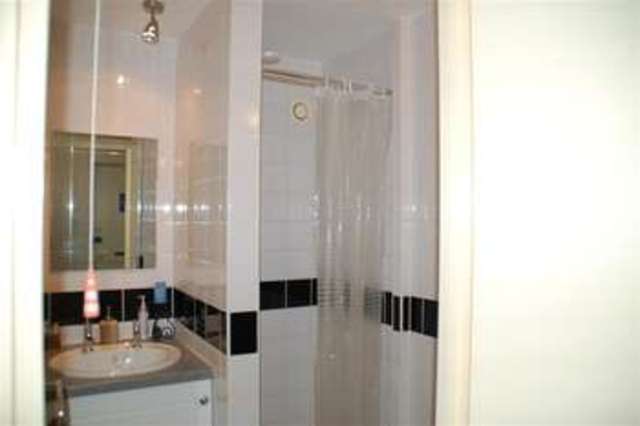  Image of 2 bedroom Flat for sale in Newcastle Hill Ramsgate CT11 at Ramsgate Kent Ramsgate, CT11 8PF