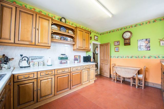  Image of 3 bedroom Detached house for sale in Newport Road New Bradwell Milton Keynes MK13 at Newport Road New Bradwell Milton Keynes, MK13 0AQ