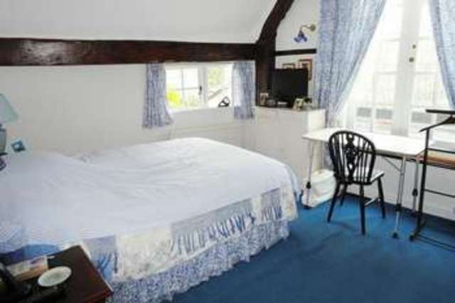  Image of 3 bedroom Cottage for sale in Station Road Newton Poppleford Sidmouth EX10 at Newton Poppleford  Sidmouth, EX10 0ES