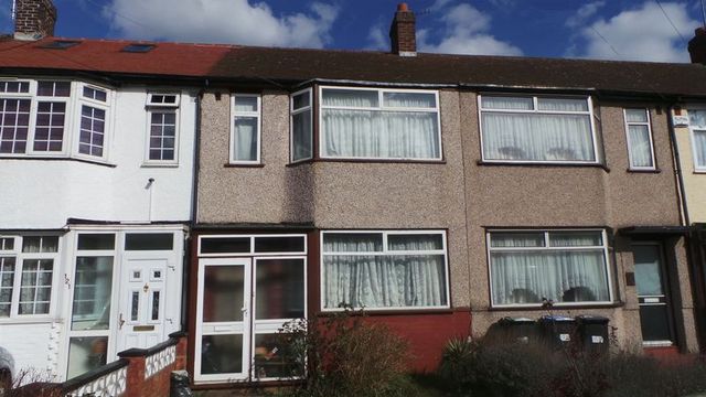  Image of 3 bedroom Terraced house for sale in Nightingale Road London N9 at Nightingale Road  Edmonton, N9 8QH