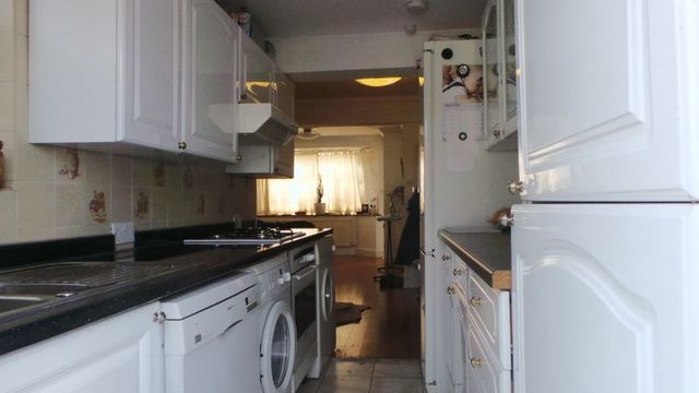  Image of 3 bedroom Terraced house for sale in Nightingale Road London N9 at Nightingale Road  Edmonton, N9 8QH