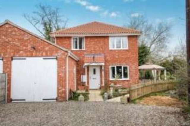  Image of 3 bedroom Detached house for sale in Pinewood Gardens North Cove Beccles NR34 at North Cove Beccles North Cove, NR34 7PQ