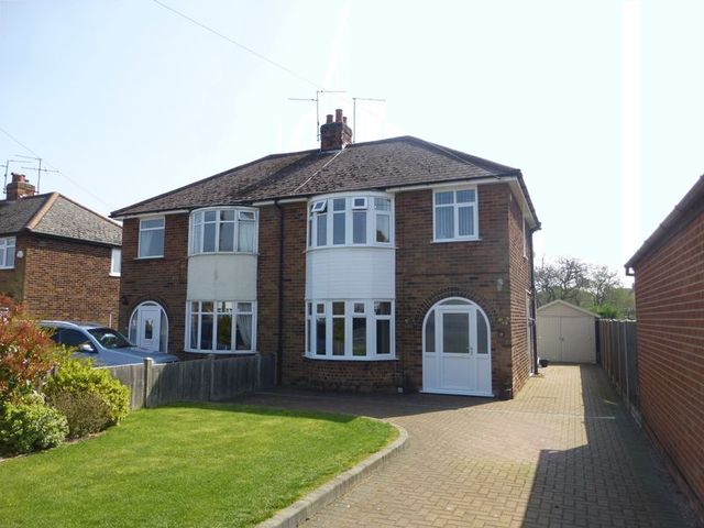  Image of 3 bedroom Semi-Detached house for sale in North Parade Sleaford NG34 at North Parade  Sleaford, NG34 8AH