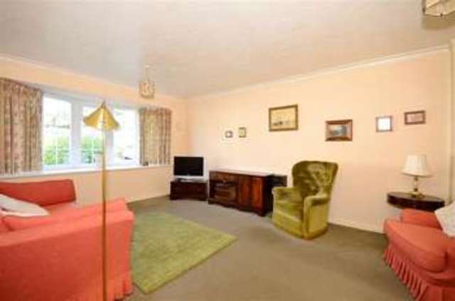  Image of 4 bedroom Detached house for sale in North Street Barming Maidstone ME16 at Barming Maidstone Maidstone, ME16 9HF