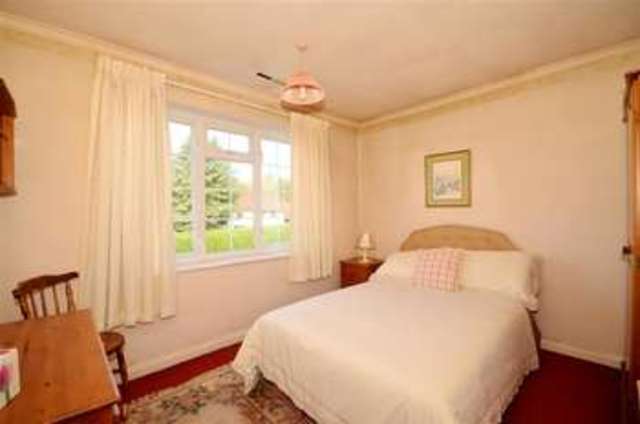  Image of 4 bedroom Detached house for sale in North Street Barming Maidstone ME16 at Barming Maidstone Maidstone, ME16 9HF