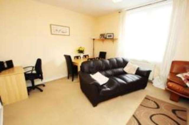  Image of 2 bedroom Flat for sale in Northinch Street Glasgow G14 at Glasgow Lanarkshire Yoker, G14 0TU