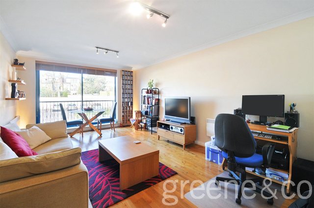  Image of 1 bedroom Flat for sale in Tottenham Lane London N8 at Tottenham Lane Crouch End Hornsey, N8 7HF