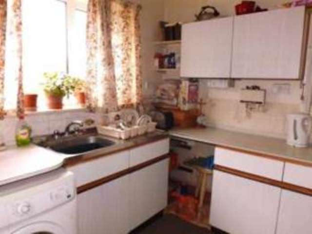  Image of 3 bedroom Detached house for sale in Oakside Crescent Leicester LE5 at Leicester Leicestershire Humberstone, LE5 6SL