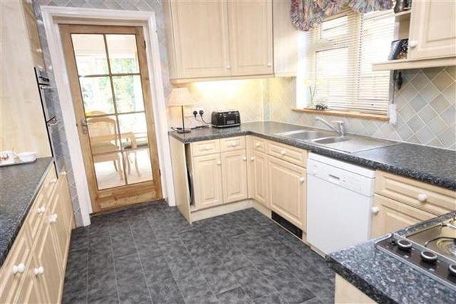  Image of 4 bedroom Detached house for sale in Offington Avenue Broadwater Worthing BN14 at Broadwater, BN14 9PJ