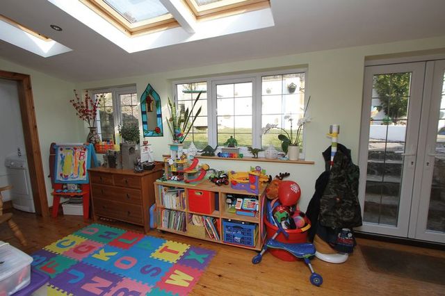  Image of 3 bedroom Terraced house for sale in Old Church Road Clevedon BS21 at 83 Old Church Road  Clevedon, BS21 6PU