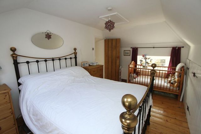  Image of 3 bedroom Terraced house for sale in Old Church Road Clevedon BS21 at 83 Old Church Road  Clevedon, BS21 6PU