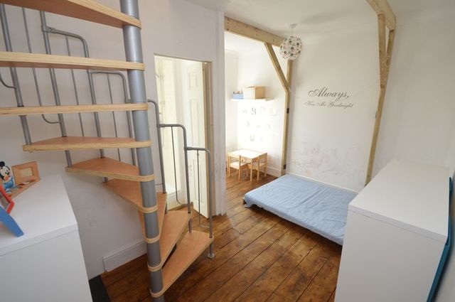  Image of 2 bedroom Terraced house for sale in Brunswick Street Swindon SN1 at Brunswick Street Old Town Swindon, SN1 3NB