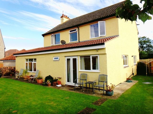  Image of 4 bedroom Detached house for sale in Old Wells Road Glastonbury BA6 at Old Wells Road  Glastonbury, BA6 8EA