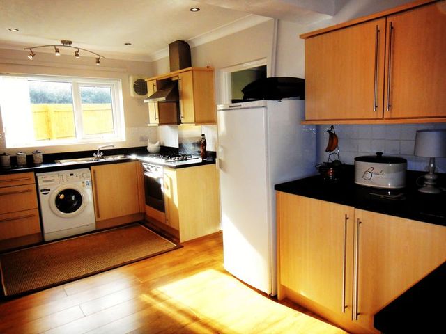  Image of 4 bedroom Detached house for sale in Old Wells Road Glastonbury BA6 at Old Wells Road  Glastonbury, BA6 8EA