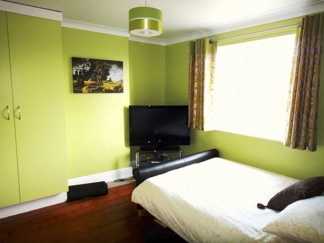  Image of 4 bedroom Detached house for sale in Old Wells Road Glastonbury BA6 at Old Wells Road  Glastonbury, BA6 8EA