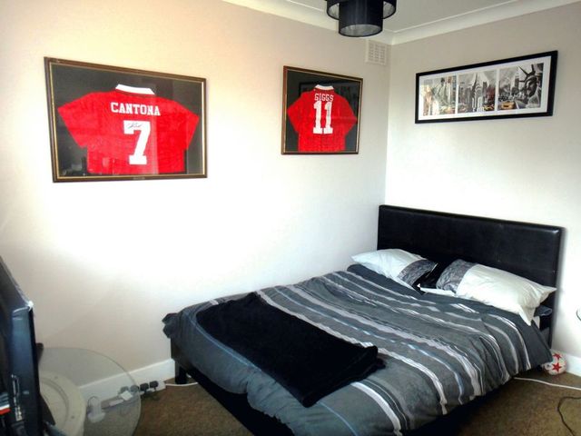  Image of 4 bedroom Detached house for sale in Old Wells Road Glastonbury BA6 at Old Wells Road  Glastonbury, BA6 8EA
