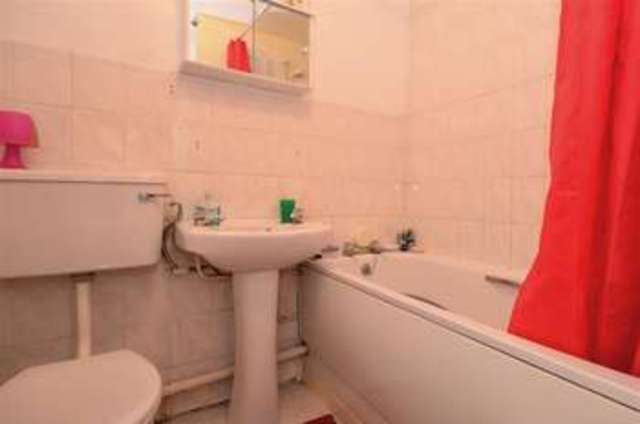  Image of 1 bedroom Apartment for sale in Osmond Road Hove BN3 at Brighton East Sussex Hove, BN3 1TD