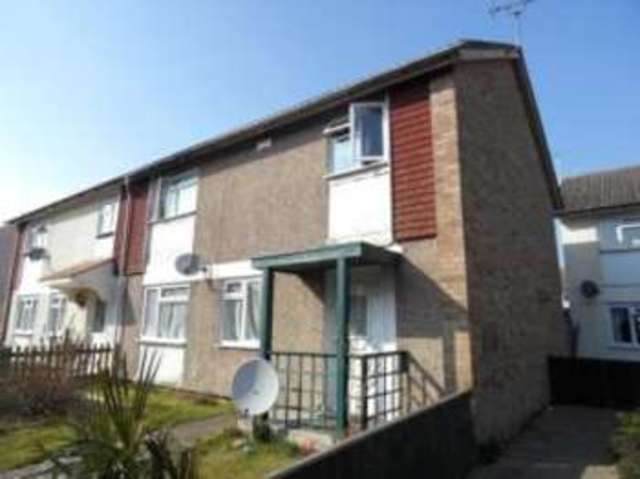  Image of 4 bedroom Semi-Detached house for sale in Otterden Close Ashford TN23 at Ashford Kent Kingsnorth, TN23 5TQ