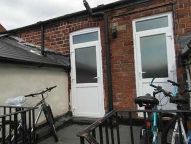  Image of 1 bedroom Flat to rent in Oxford Street Derby DE1 at Oxford Street  Derby, DE1 2TE