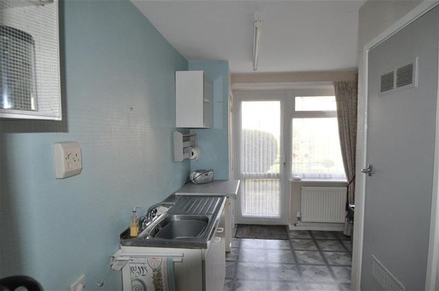  Image of 2 bedroom Property for sale in Parsons Corner Droitwich WR9 at Parsons Corner Droitwich Spa Droitwich Spa, WR9 8SQ