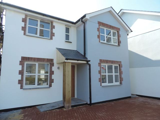  Image of 4 bedroom Detached house for sale in Trew Parc Pednandrea Redruth TR15 at Pednandrea  Redruth, TR15 2HR