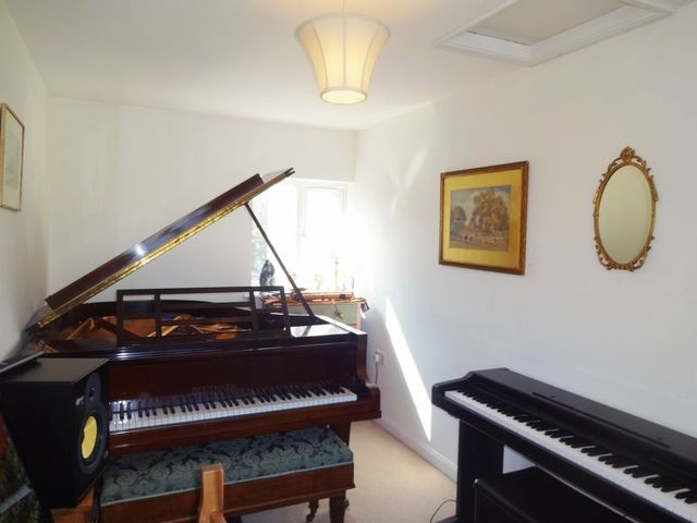  Image of 3 bedroom Detached house for sale in Pendragon Park Glastonbury BA6 at Pendragon Park  Glastonbury, BA6 9PG