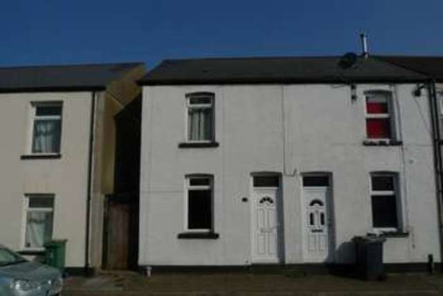  Image of 2 bedroom End of Terrace for sale in Picton Street Griffithstown Pontypool NP4 at Pontypool, NP4 5HA