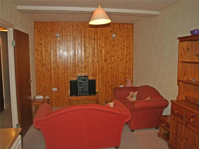  Image of 2 bedroom Flat to rent in Piershill Terrace Edinburgh EH8 at Meadowbank Edinburgh Edinburgh, EH8 7EU
