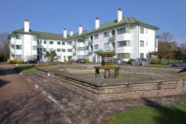  Image of 3 bedroom Flat for sale in Pinner Court Pinner HA5 at Pinner Road Pinner Middlesex, HA5 5RN