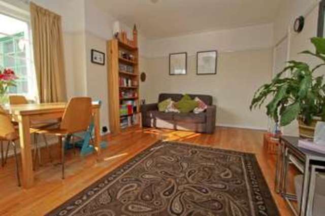  Image of 3 bedroom Flat for sale in Pinner Court Pinner HA5 at Pinner Road Pinner Middlesex, HA5 5RN