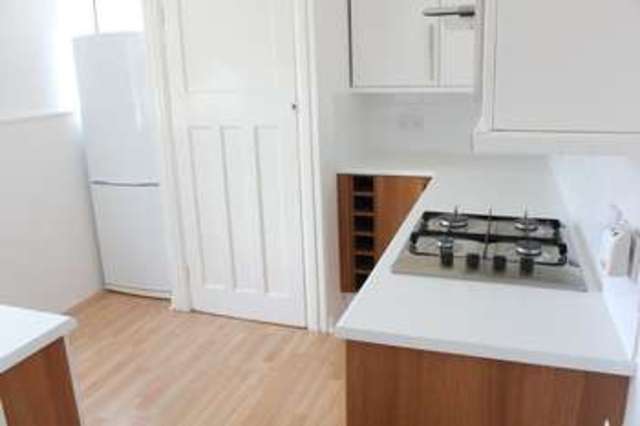  Image of 2 bedroom Ground Flat for sale in Park Avenue Plymstock Plymouth PL9 at Plymstock Plymouth Devon, PL9 7BD
