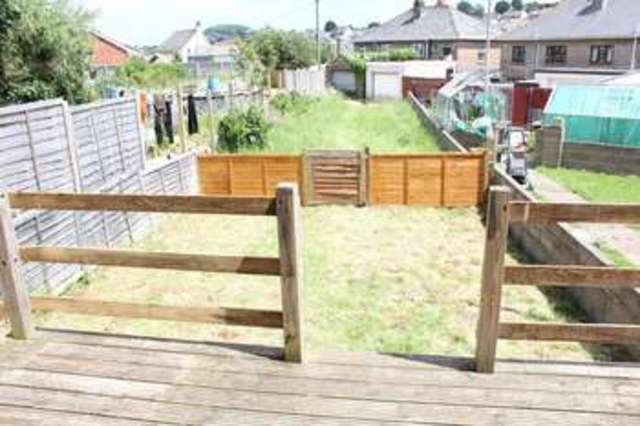  Image of 2 bedroom Ground Flat for sale in Park Avenue Plymstock Plymouth PL9 at Plymstock Plymouth Devon, PL9 7BD