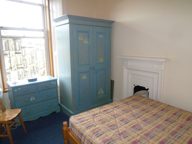  Image of 4 bedroom Flat to rent in Polwarth Gardens Edinburgh EH11 at Polwarth Edinburgh Edinburgh, EH11 1LW