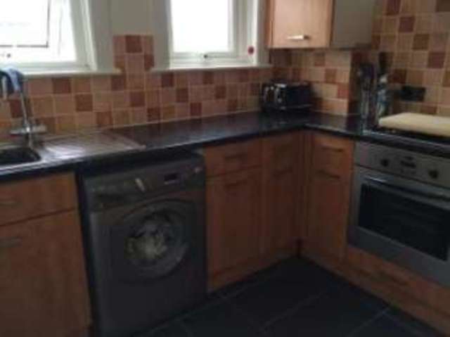  Image of 2 bedroom Flat for sale in Gladys Avenue Portsmouth PO2 at Portsmouth Hampshire North End, PO2 9BJ