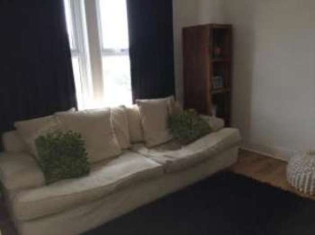  Image of 2 bedroom Flat for sale in Gladys Avenue Portsmouth PO2 at Portsmouth Hampshire North End, PO2 9BJ