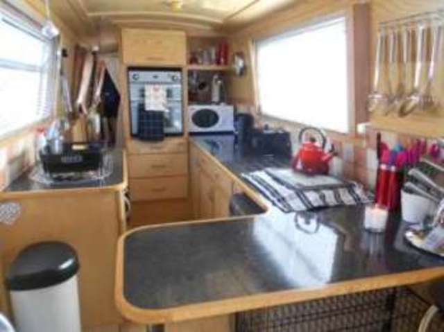  Image of 1 bedroom Detached house for sale in Barkers Lane Bedford MK41 at Barkers Lane Bedford Goldington, MK41 9DJ