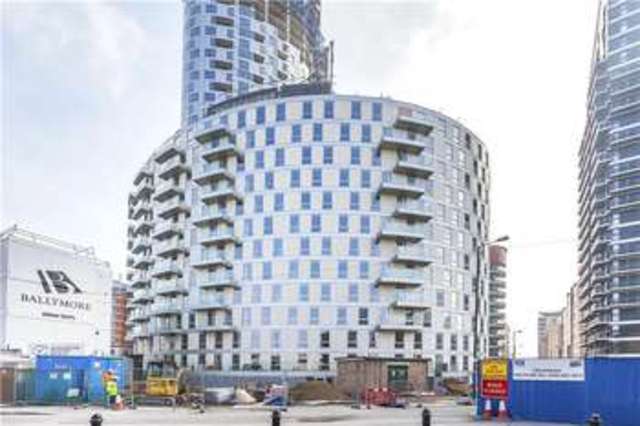  Image of 2 bedroom Flat for sale in Fairmont Avenue London E14 at London  Blackwall, E14 9PA