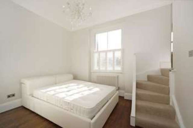  Image of 2 bedroom Property to rent in Queens Gardens London W2 at Queens Gardens  London, W2 3AF