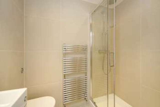  Image of 2 bedroom Property to rent in Queens Gardens London W2 at Queens Gardens  London, W2 3AF