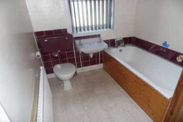  Image of 2 bedroom Terraced house to rent in Ramsden Road Doncaster DN4 at RAMSDEN ROAD HEXTHORPE DONCASTER, DN4 0BN
