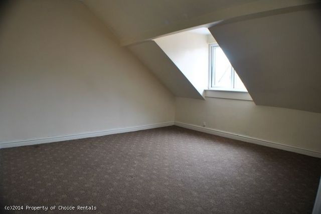  Image of 2 bedroom Flat to rent in Red Bank Road Blackpool FY2 at Red Bank Rd  Blackpool, FY2 9HX