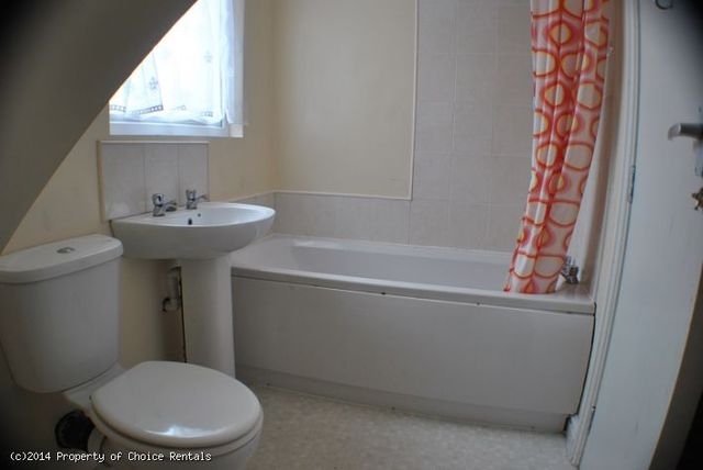  Image of 2 bedroom Flat to rent in Red Bank Road Blackpool FY2 at Red Bank Rd  Blackpool, FY2 9HX