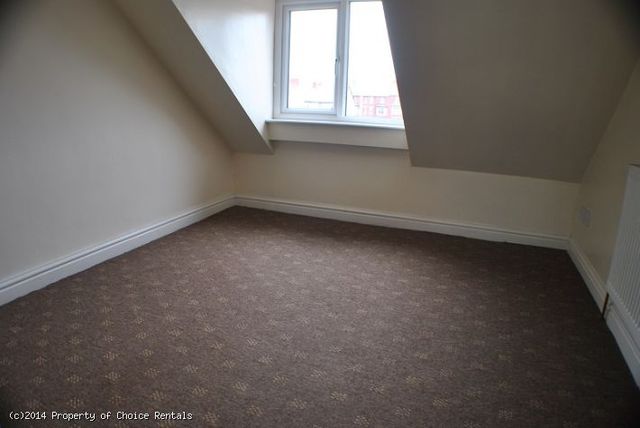  Image of 2 bedroom Flat to rent in Red Bank Road Blackpool FY2 at Red Bank Rd  Blackpool, FY2 9HX