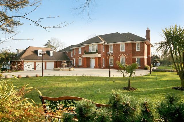  Image of 6 bedroom Detached house for sale in Ridgemead Road Englefield Green Egham TW20 at Ridgemead Road  Englefield Green, TW20 0YG