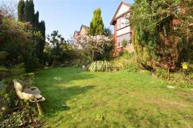  Image of 5 bedroom Detached house for sale in Ridgeway Road Redhill RH1 at Redhill Surrey Redhill, RH1 6PQ
